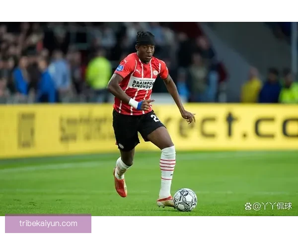 埃因霍温防守数据持续提升，球队在联赛中展现出竞争力增强的状态。